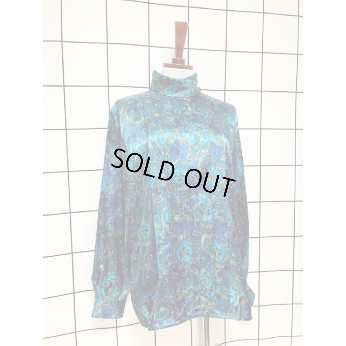 画像3: レトロサイケ オリエンタル柄 総柄 タートルネック フロントタック アメリカ古着 長袖 シャツ ヴィンテージトップス (3)