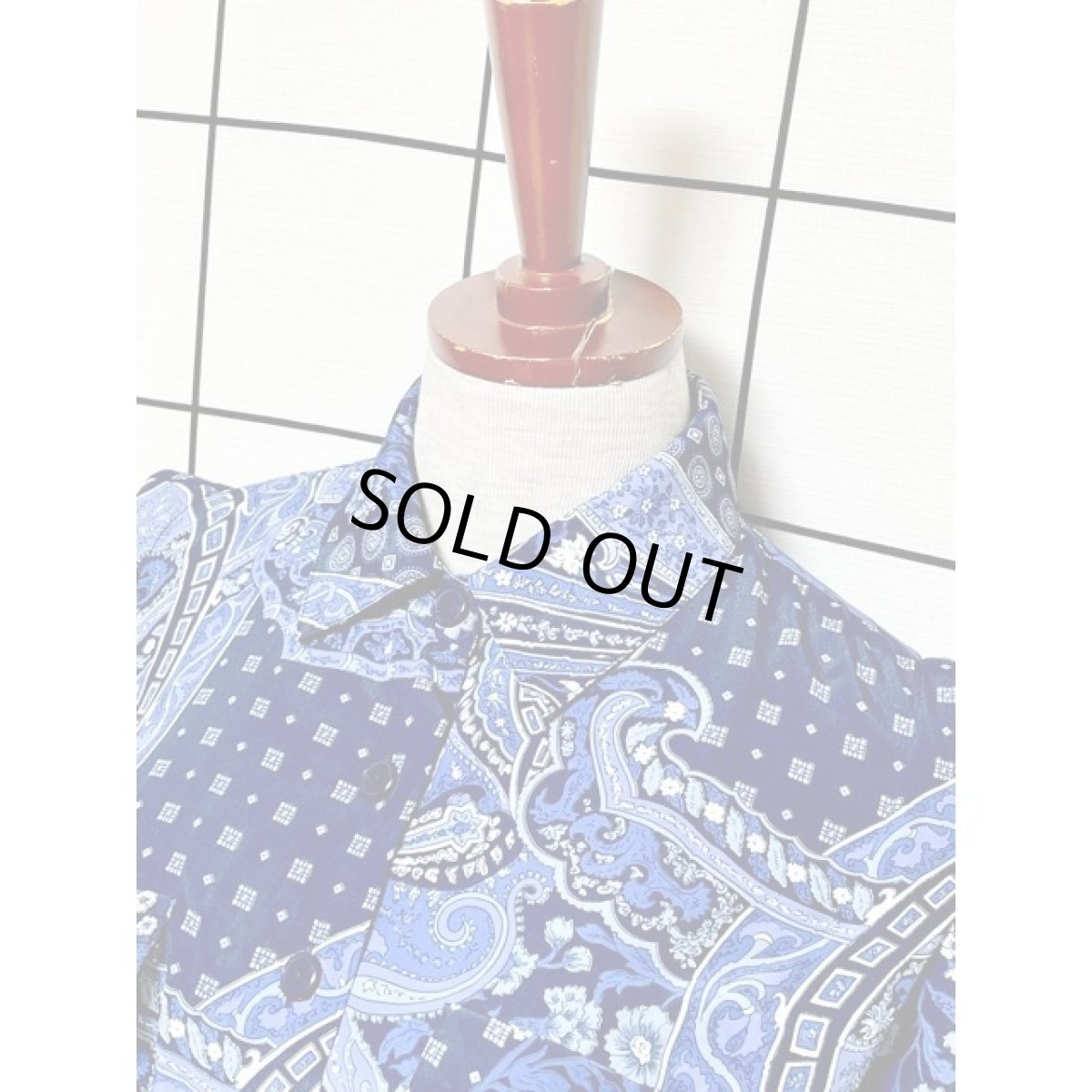 画像4: 花柄 ペイズリーモチーフ プリーツ ウエストゴム レトロ アメリカ古着 ヴィンテージワンピース (4)