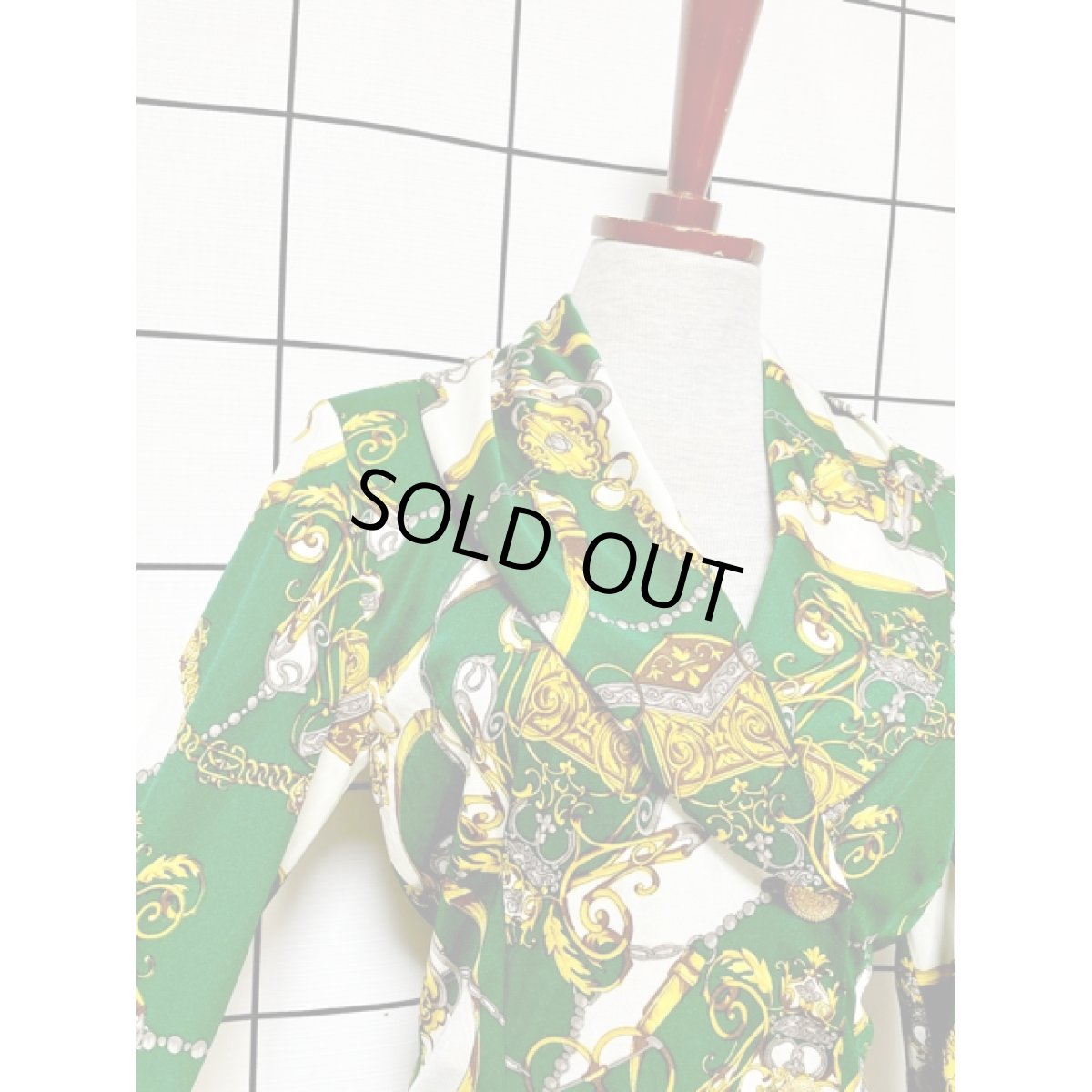 画像7: スカーフ柄 長袖 昭和レトロ 国産古着 セットアップ (7)