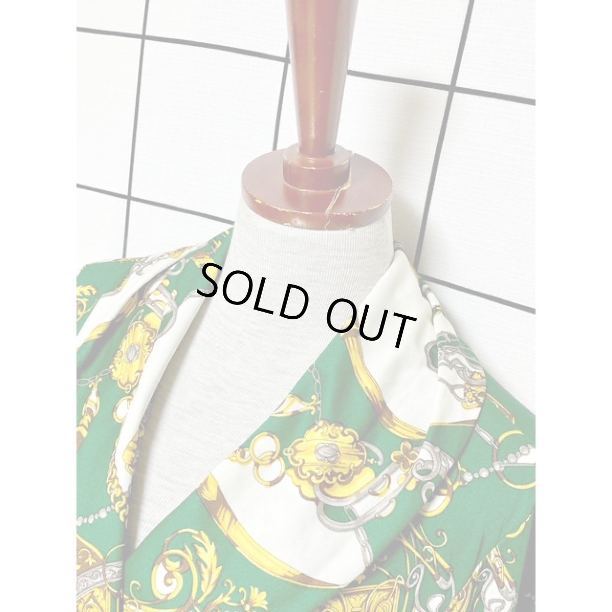 画像5: スカーフ柄 長袖 昭和レトロ 国産古着 セットアップ (5)