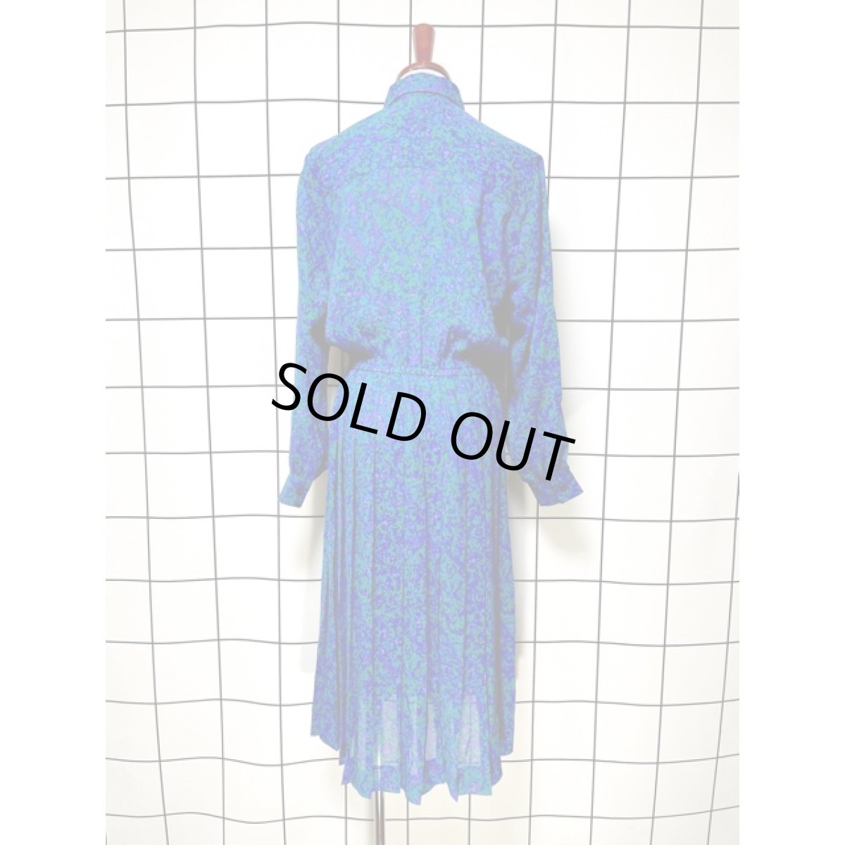 画像2: アート柄 プリーツ切り替え ウエストゴム レトロサイケ アメリカ古着 ヴィンテージワンピース (2)