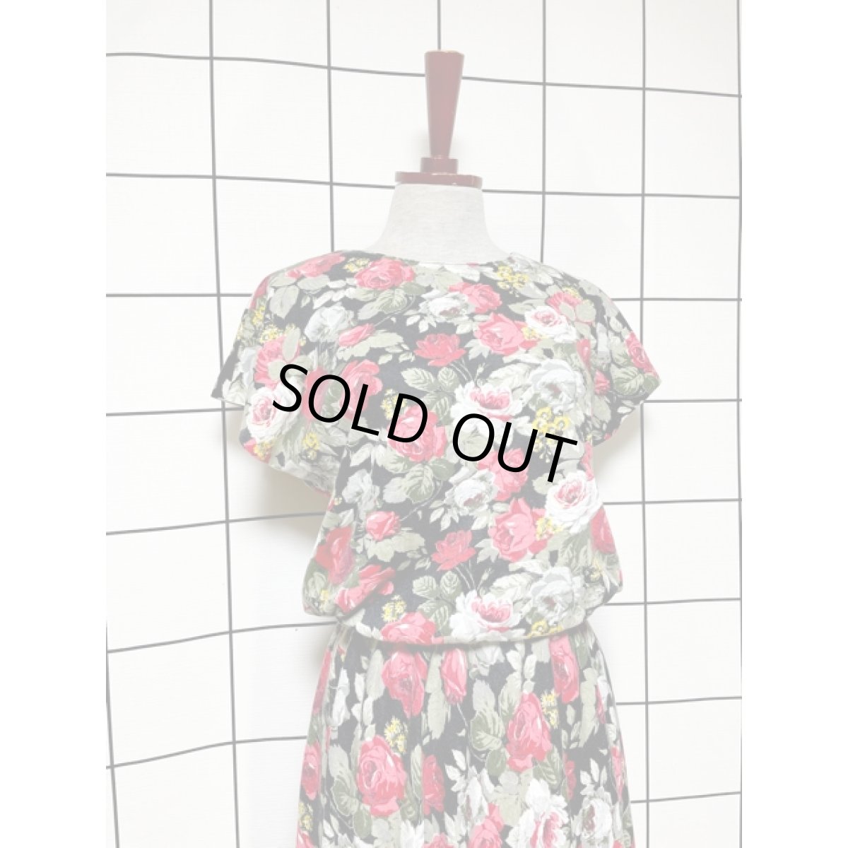 画像4: 総花柄 ウエストゴム レトロ アメリカ古着 ヴィンテージワンピース (4)