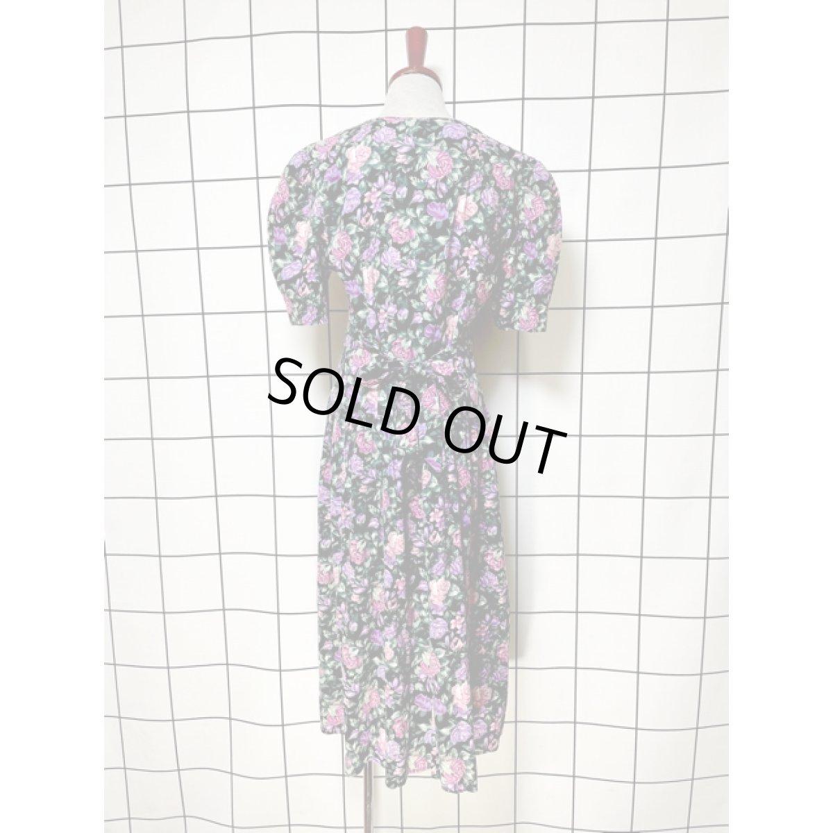 画像2: 総花柄 レース襟 バックリボン クラシカルガーリー レトロ Guatemala 古着 ヴィンテージワンピース (2)