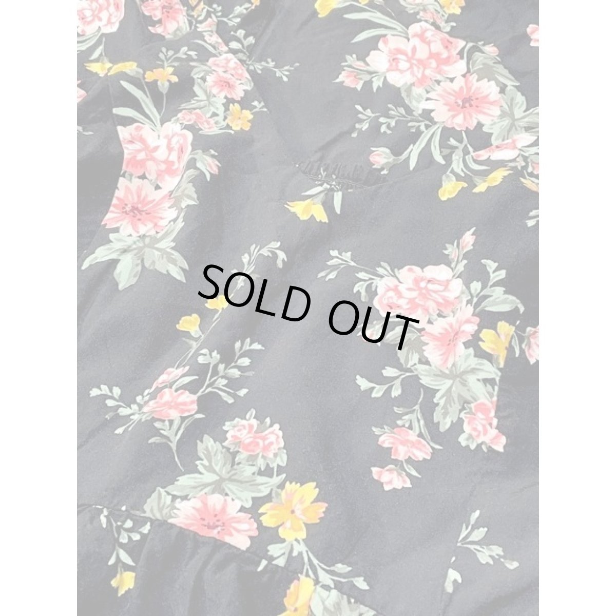 画像12: 花柄 ブラック 重ね着にも便利 レトロ アメリカ古着 キャミワンピース (12)