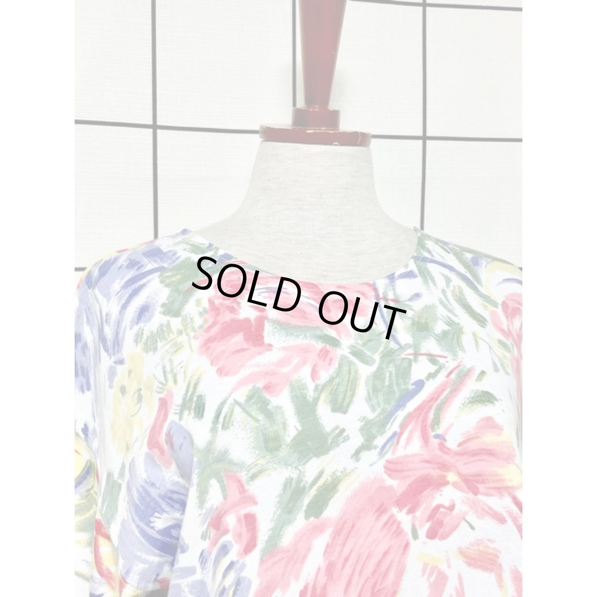 画像5: オーバーサイズコーデにぴったり アート調 花柄 総柄 アメリカ古着 半袖 シャツ ヴィンテージTシャツ (5)