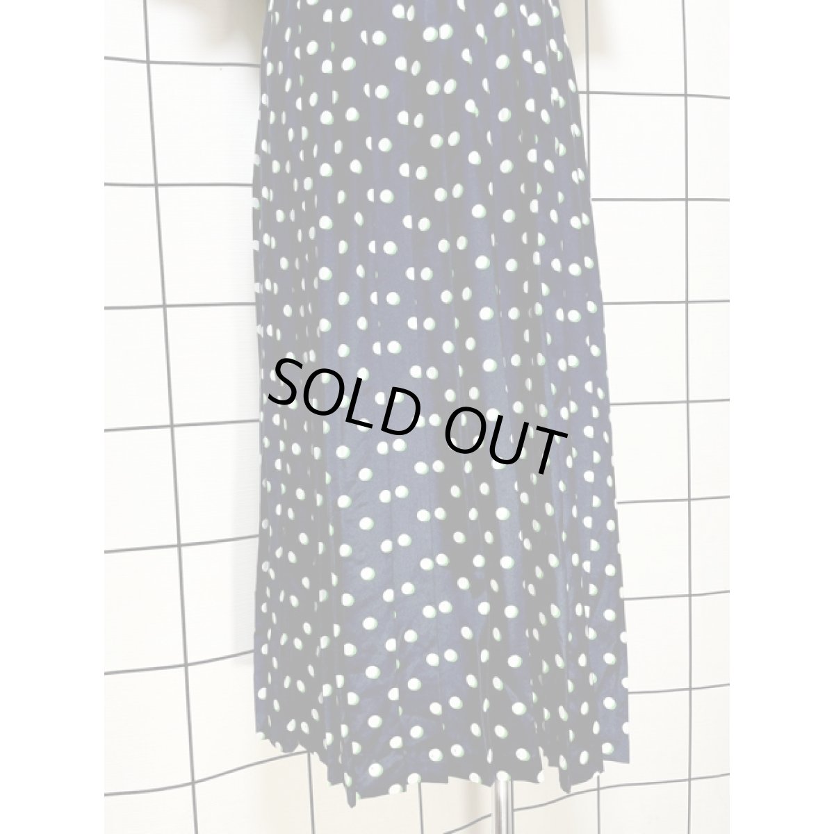 画像9: ドット バックル付きベルト ネイビー プリーツ ウエストゴム レトロ Guatemala 古着 ヴィンテージワンピース (9)