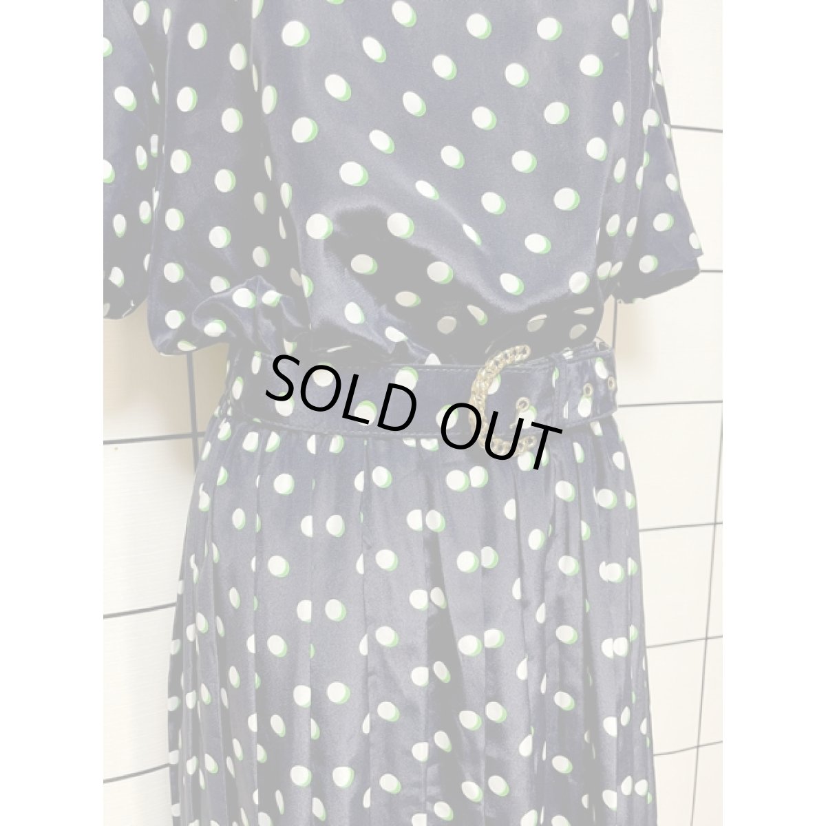 画像8: ドット バックル付きベルト ネイビー プリーツ ウエストゴム レトロ Guatemala 古着 ヴィンテージワンピース (8)