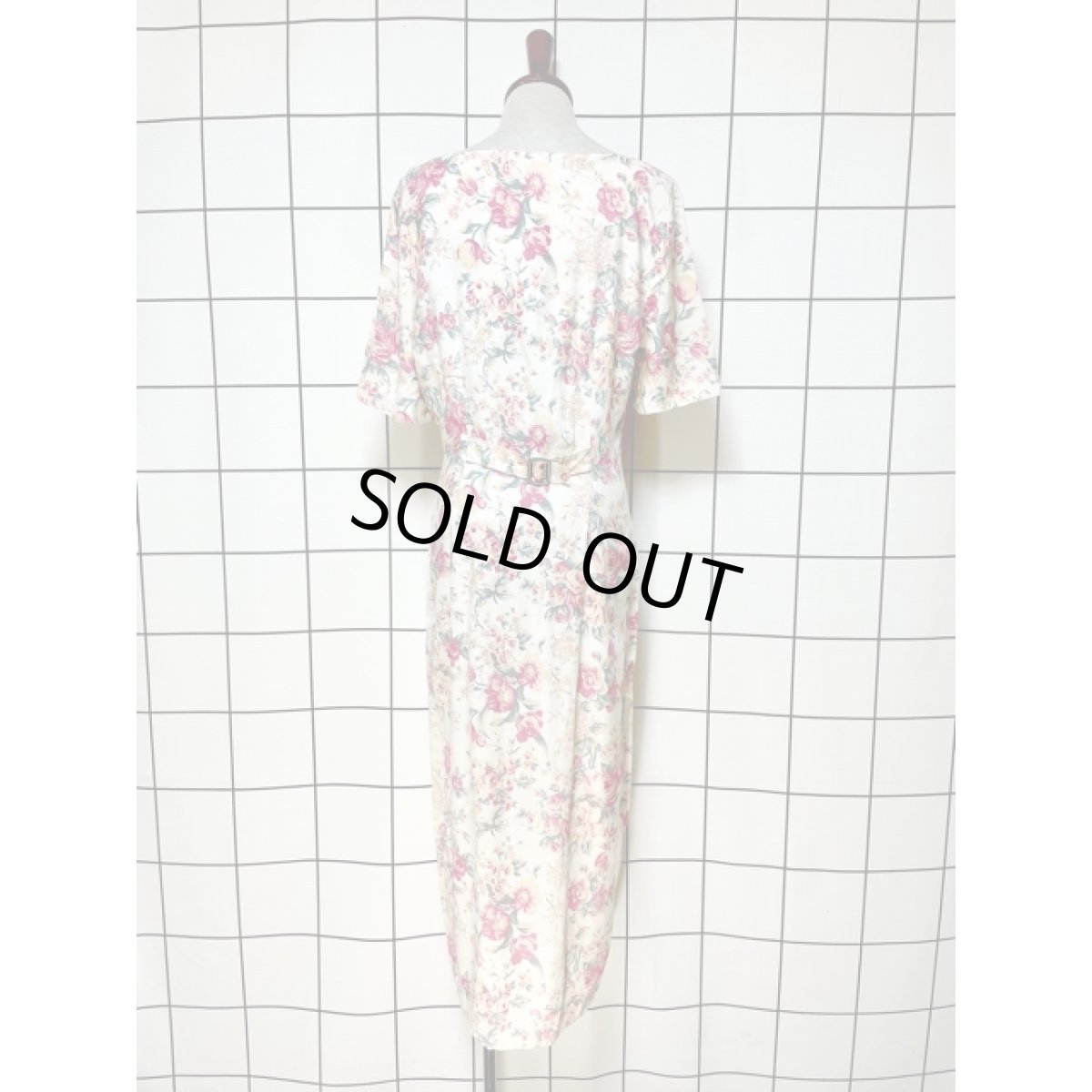 画像2: 総花柄 前開き ノーカラー レトロ アメリカ古着 ヴィンテージワンピース (2)