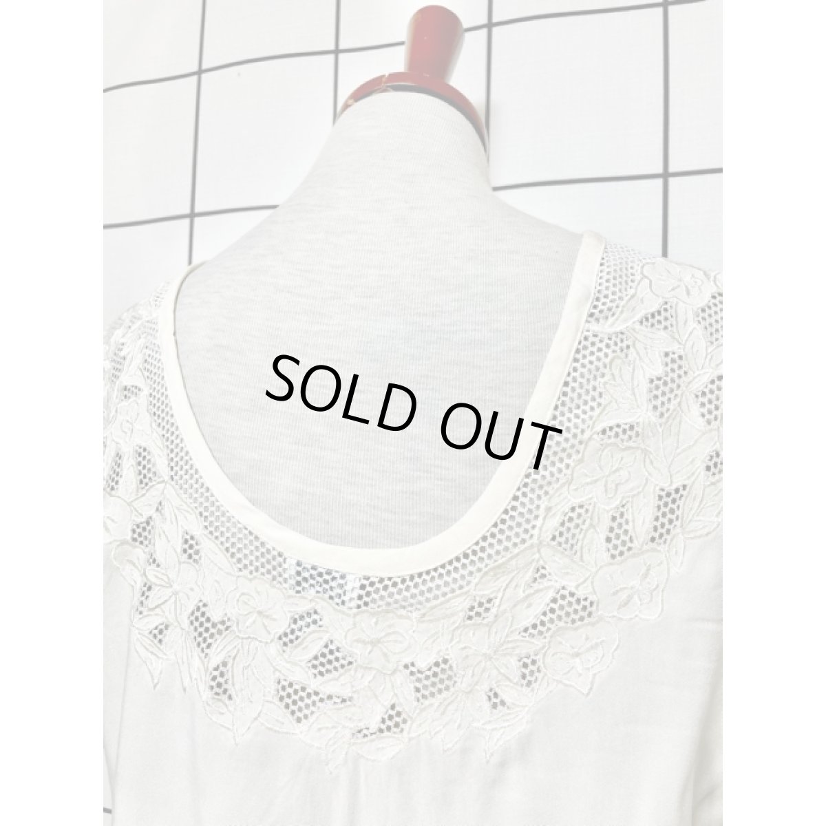 画像3: 花刺繡 メッシュ オフホワイト アメリカ古着 ナチュラルガーリー ヴィンテージトップス (3)