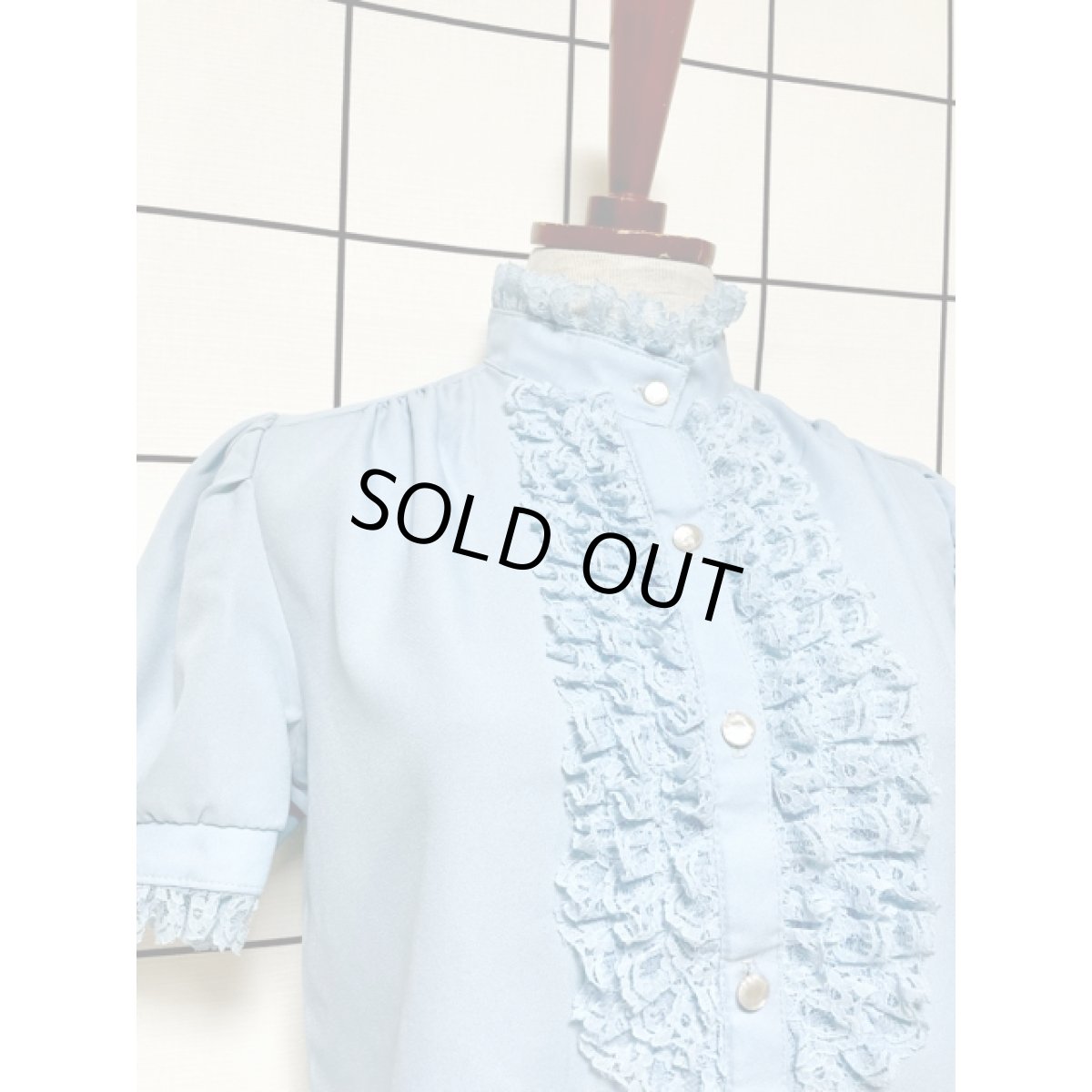 画像6: フロントフリルレース ライトブルー 無地 スタンドカラー パフスリーブ アメリカ古着 レトロ シャツ ヴィンテージブラウス (6)