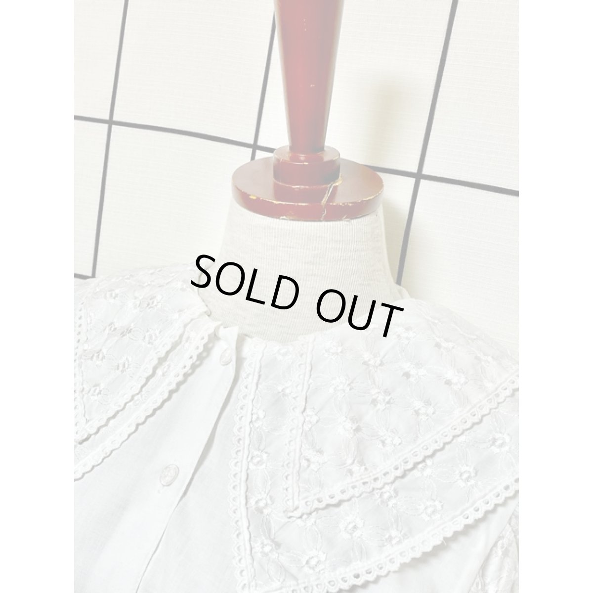 画像5: 西ドイツ ダブルカラー 花刺繡入り襟 レース ディアンドル チロルブラウス ドイツ民族衣装 舞台 演奏会 フォークダンス オクトーバーフェスト (5)