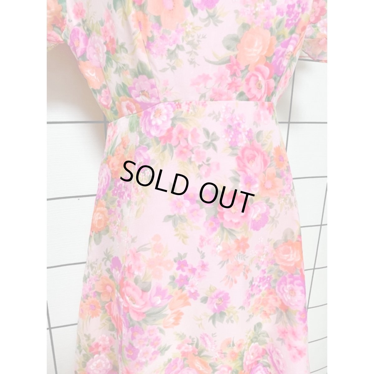 画像8: パーティー衣装にもおすすめ 花柄 フリル袖 ハイウエスト レトロ アメリカ古着 ヴィンテージロングドレス (8)