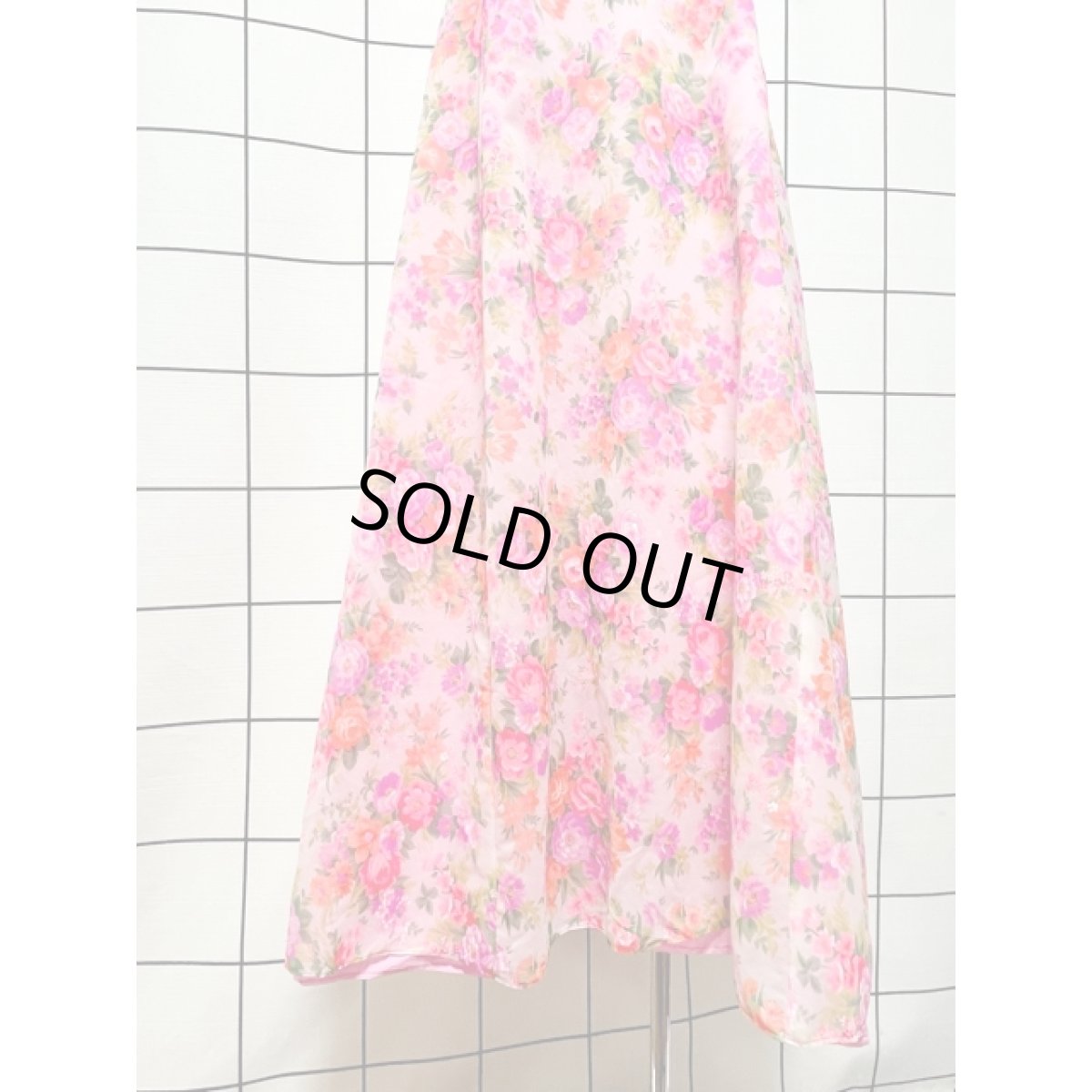 画像10: パーティー衣装にもおすすめ 花柄 フリル袖 ハイウエスト レトロ アメリカ古着 ヴィンテージロングドレス (10)