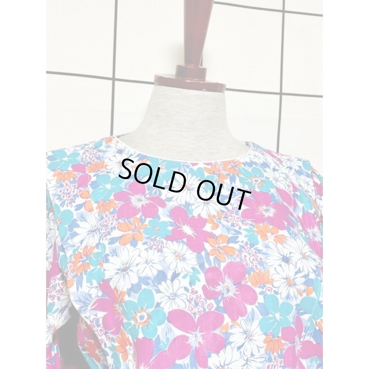 画像6: 総花柄 アート調 ウエストゴム レトロ アメリカ古着 ヴィンテージワンピース (6)