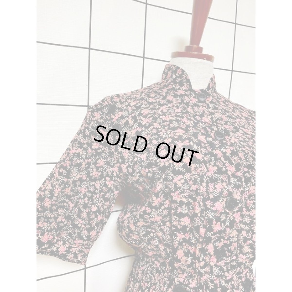 画像6: 花柄 ブラック ウエストゴム レトロ アメリカ古着 ヴィンテージワンピース  (6)