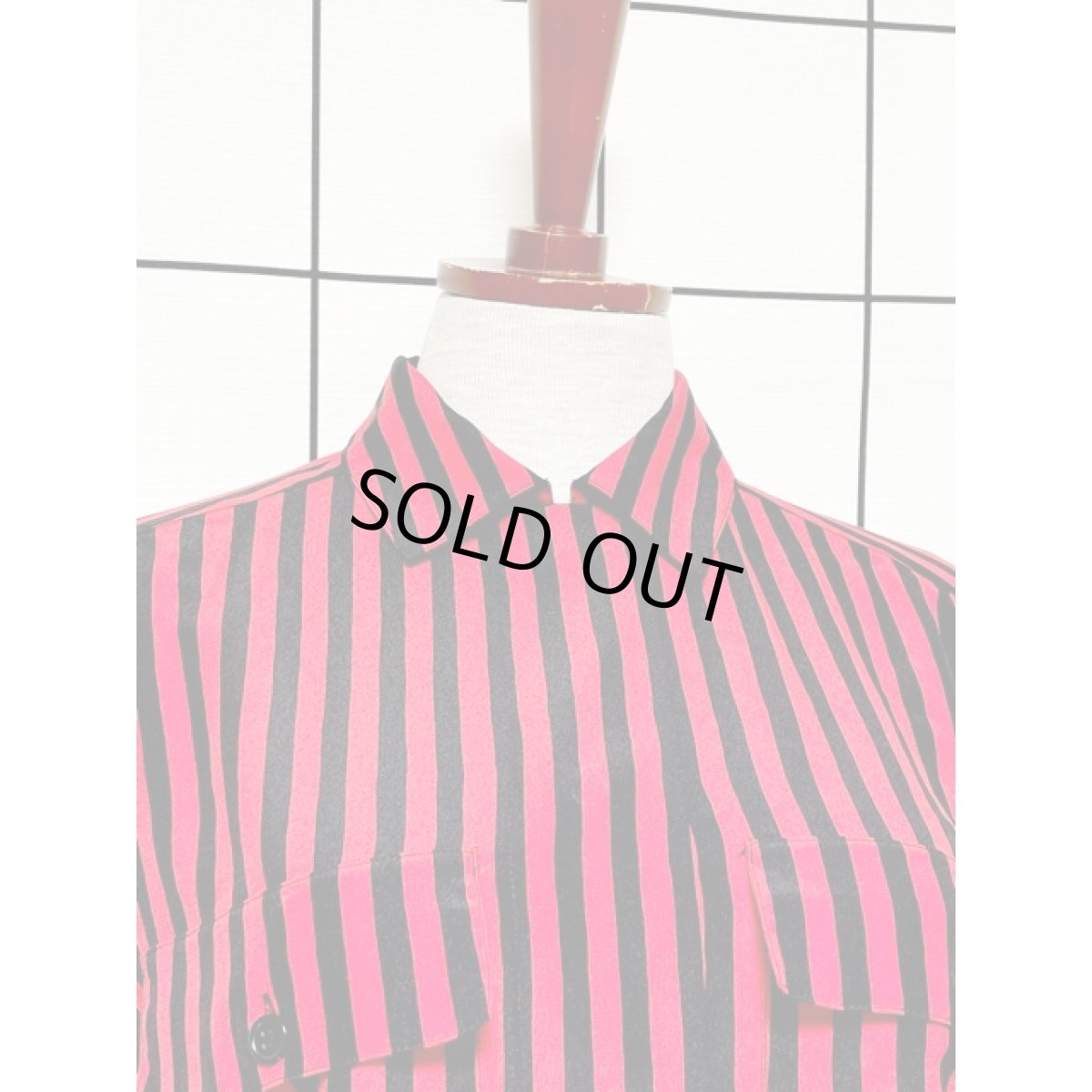 画像5: ストライプ柄 ブラック レッド レトロ アメリカ古着 長袖 シャツ ヴィンテージブラウス (5)