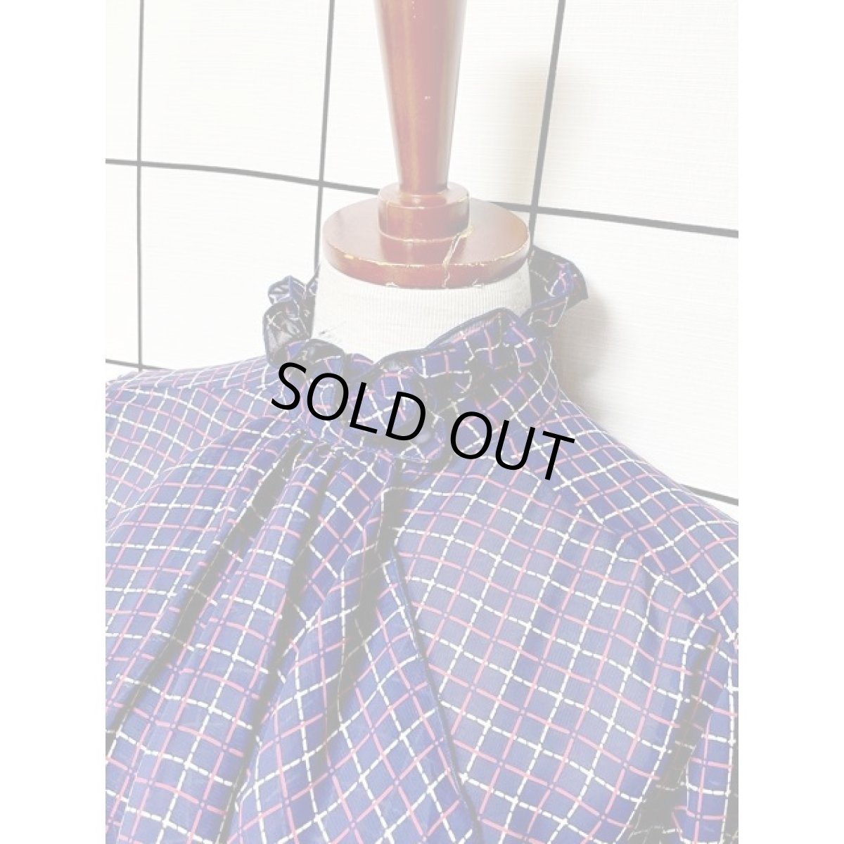 画像4: フロントフリル チェック スタンドカラー アメリカ古着 レトロ シャツ ヴィンテージブラウス (4)