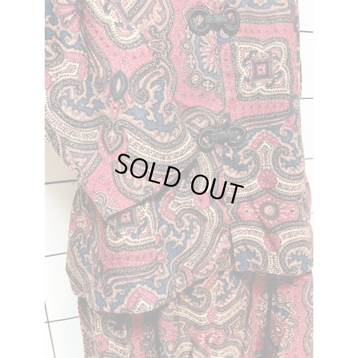 画像9: チャイナ風装飾 レイヤード調 ベロア襟 レトロ アメリカ古着 ヴィンテージワンピース (9)