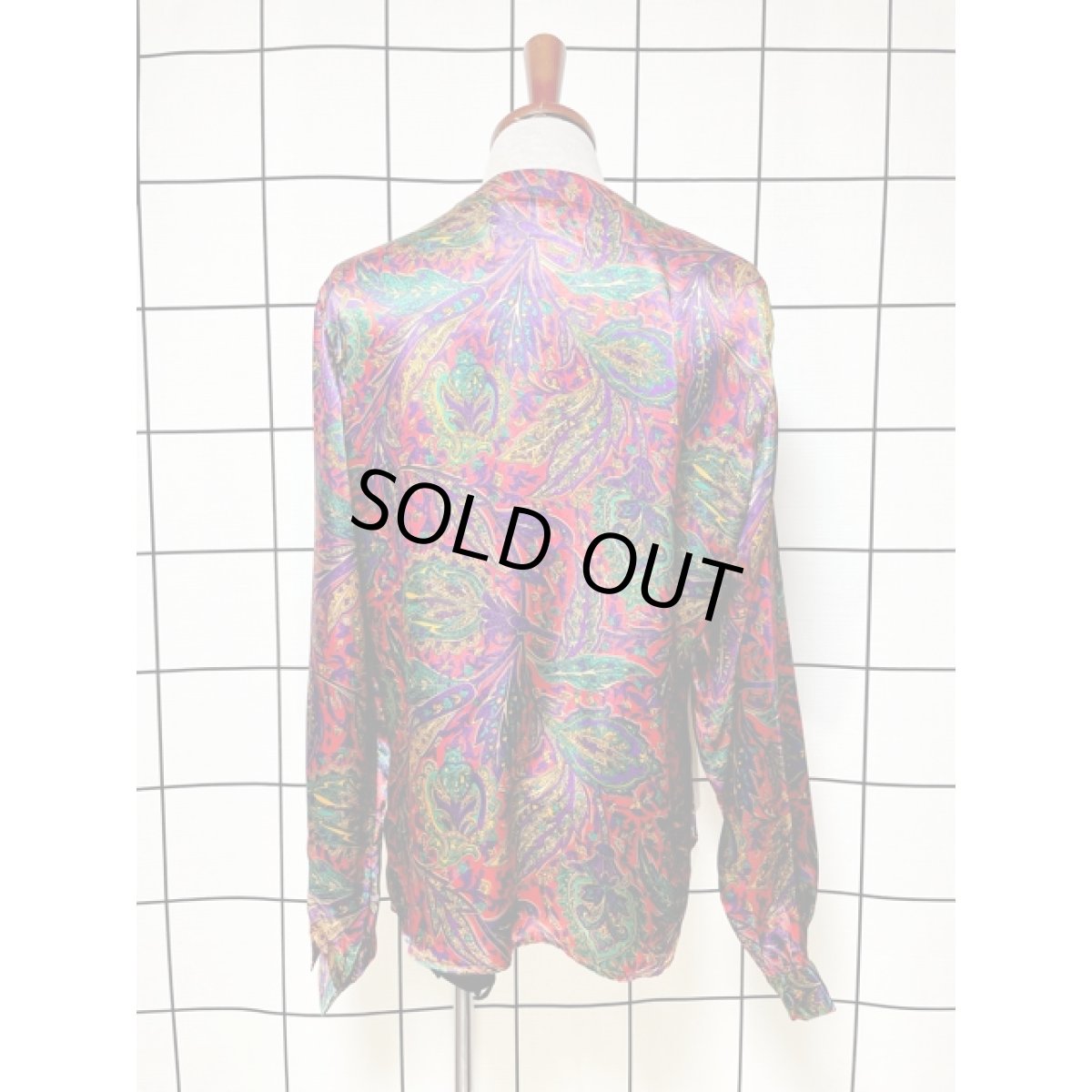 画像2: レトロサイケ ノーカラー アメリカ古着 長袖 シャツ ヴィンテージブラウス (2)