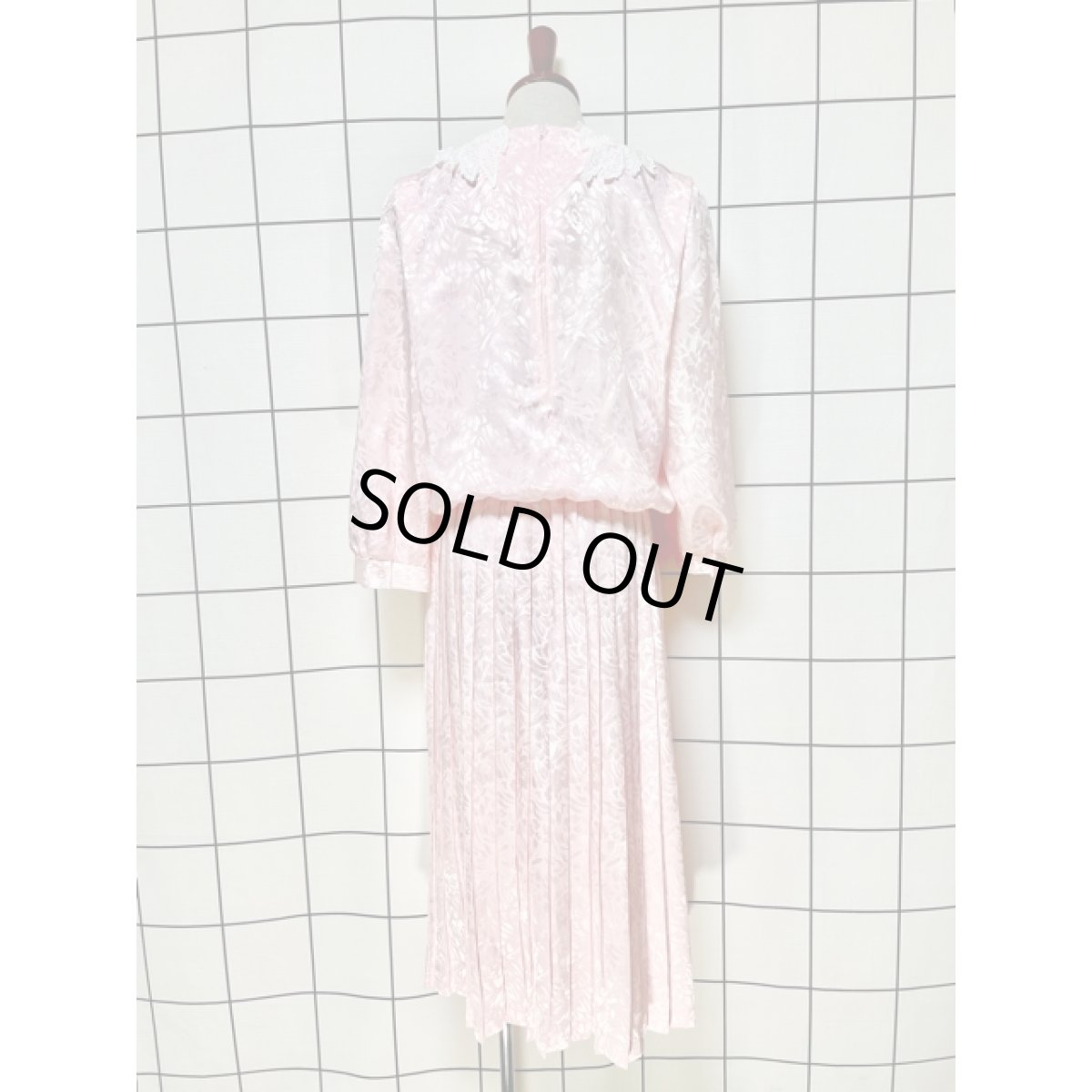 画像2: パーティー衣装にもおすすめ レース襟 花柄 プリーツ切り替え UNIONMADE ウエストゴム レトロ アメリカ古着 ヴィンテージドレス (2)