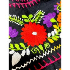 画像12: メキシカン刺繍 鳥刺繍 ブラック 黒 フォークロア 半袖 レトロ Mexico 古着 ヴィンテージメキシカンドレス (12)