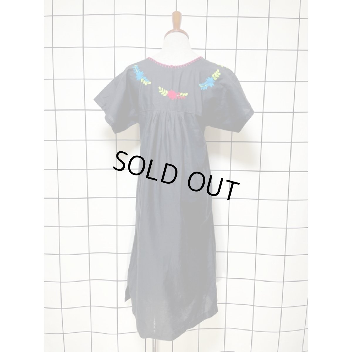 画像2: メキシカン刺繍 鳥刺繍 ブラック 黒 フォークロア 半袖 レトロ Mexico 古着 ヴィンテージメキシカンドレス (2)