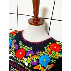 画像5: メキシカン刺繍 鳥刺繍 ブラック 黒 フォークロア 半袖 レトロ Mexico 古着 ヴィンテージメキシカンドレス (5)