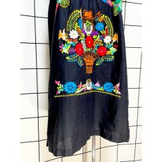 画像9: メキシカン刺繍 鳥刺繍 ブラック 黒 フォークロア 半袖 レトロ Mexico 古着 ヴィンテージメキシカンドレス (9)