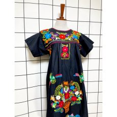 画像4: メキシカン刺繍 鳥刺繍 ブラック 黒 フォークロア 半袖 レトロ Mexico 古着 ヴィンテージメキシカンドレス (4)