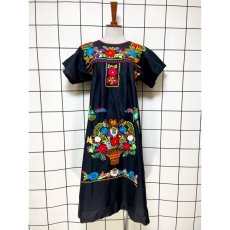 画像1: メキシカン刺繍 鳥刺繍 ブラック 黒 フォークロア 半袖 レトロ Mexico 古着 ヴィンテージメキシカンドレス (1)