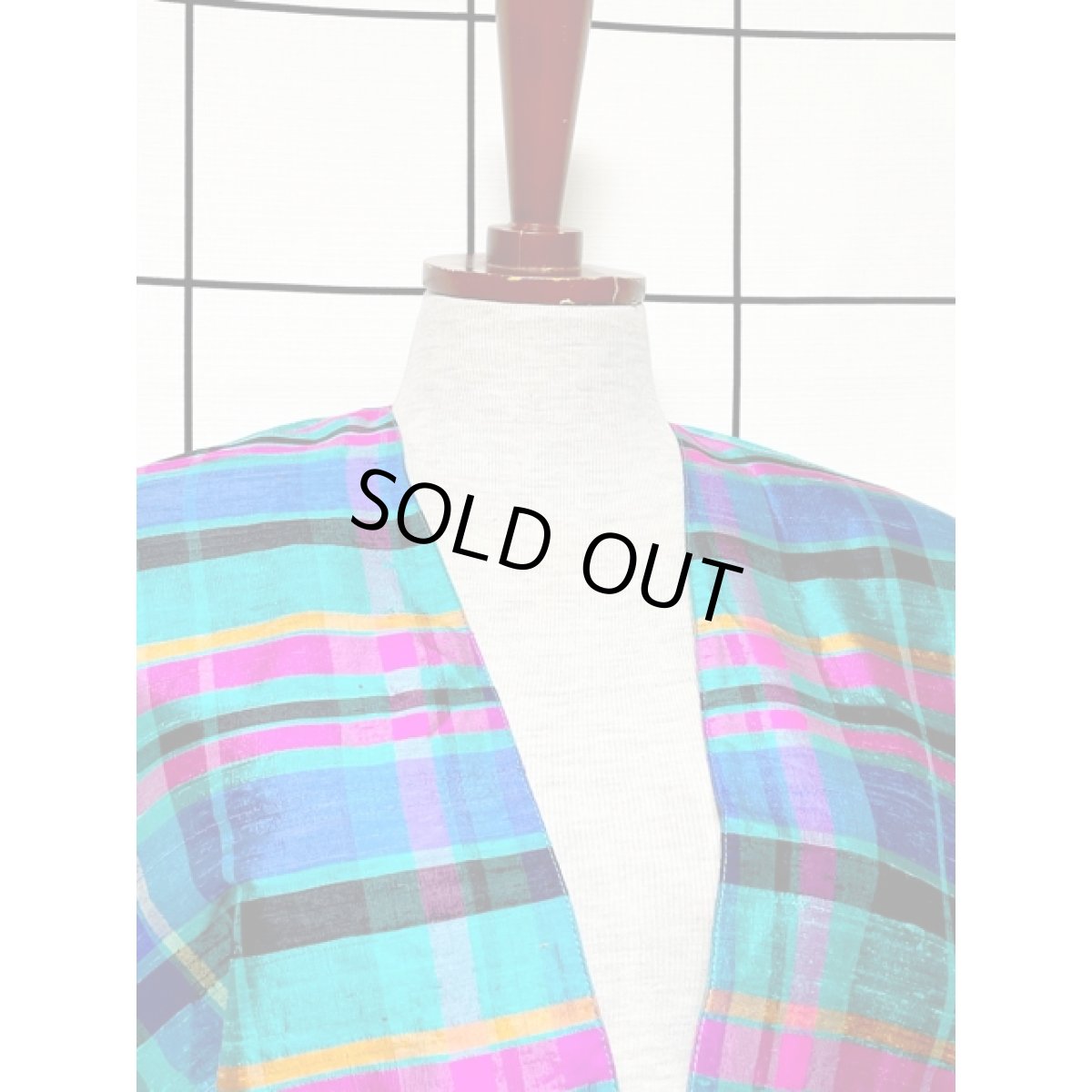 画像4: ショート丈 ノーカラー チェック柄 レトロ 古着 ヴィンテージジャケット (4)