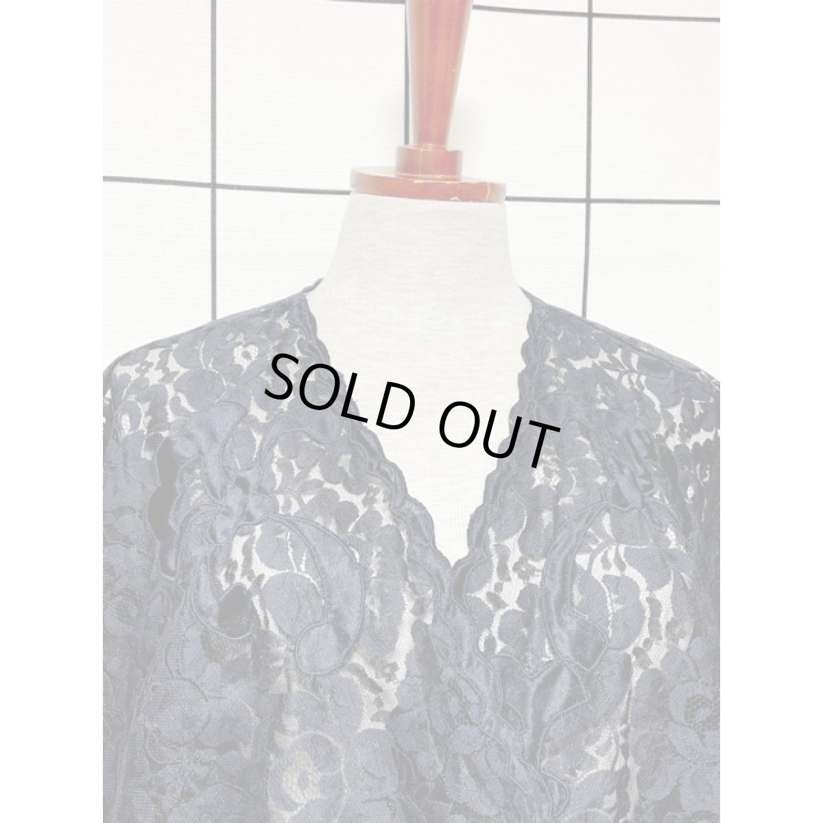 画像5: フラワーレース ブラック 羽織ってお洒落に決まる レトロ古着 ヴィンテージレーストップス (5)