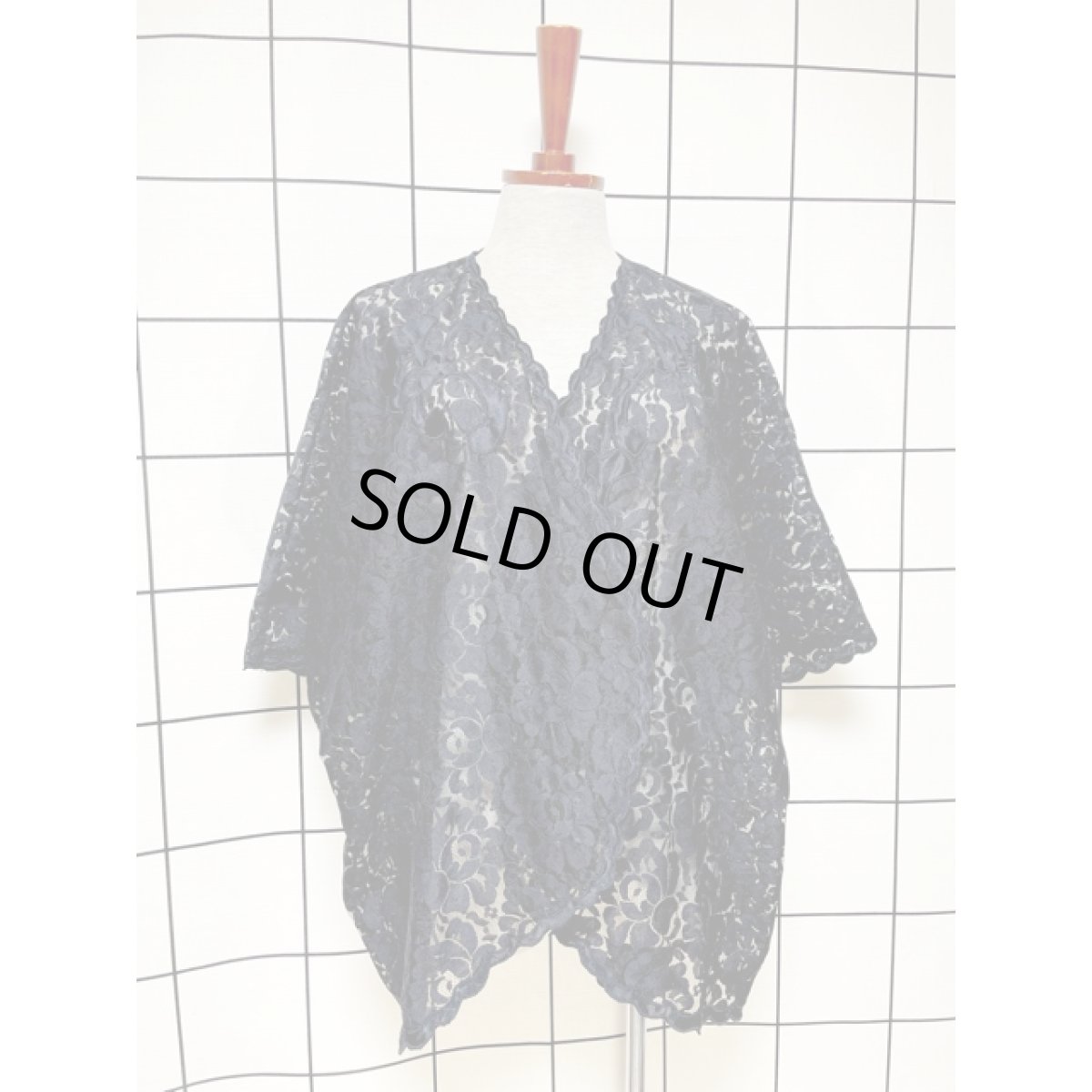 画像3: フラワーレース ブラック 羽織ってお洒落に決まる レトロ古着 ヴィンテージレーストップス (3)