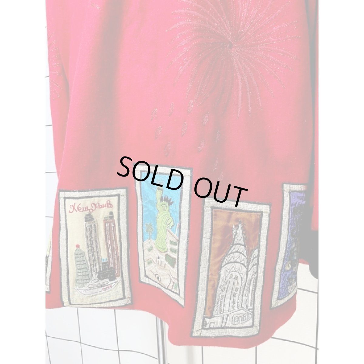 画像4: 風景模様パッチ 織り模様 レッド ブラック レトロ India古着 ヴィンテージコート (4)