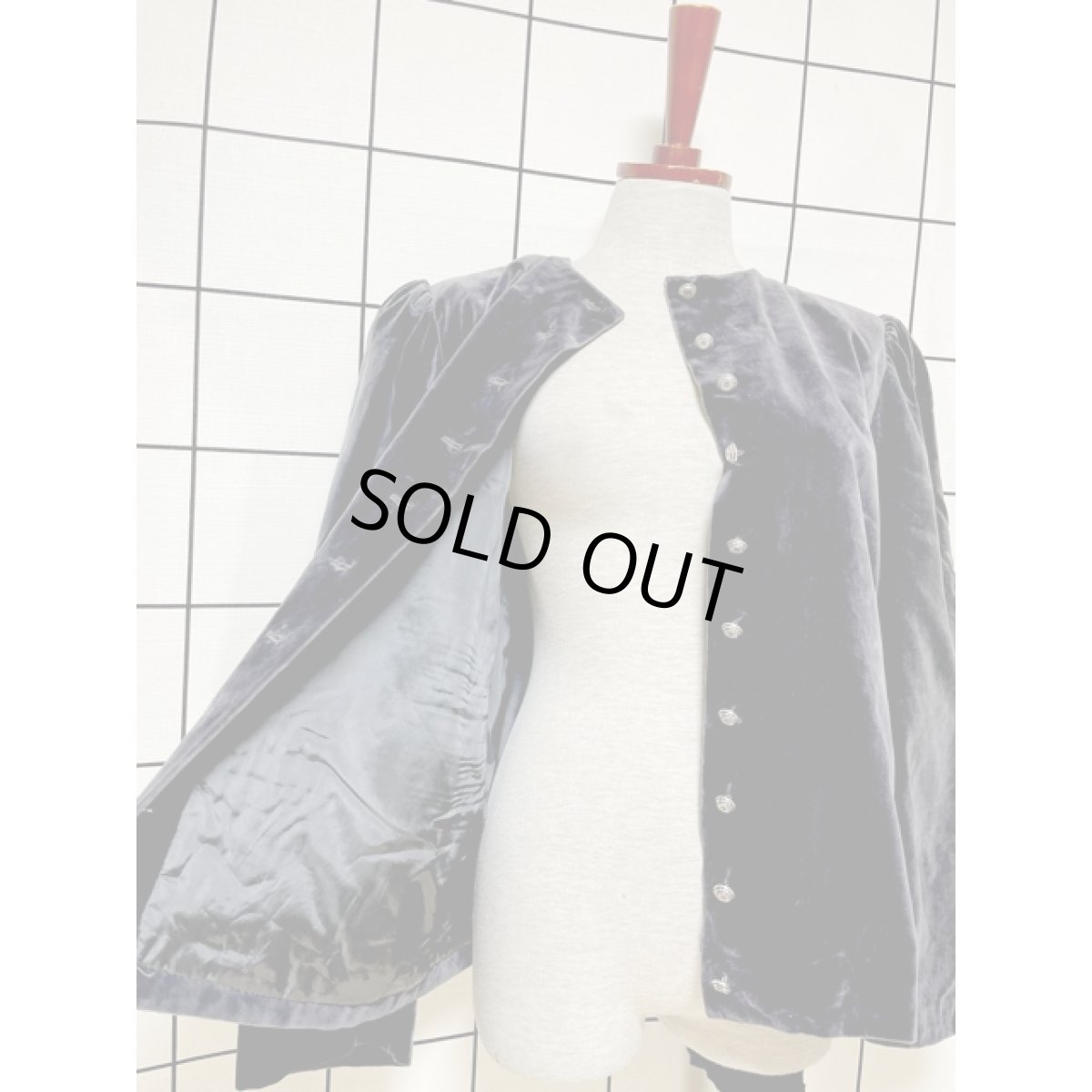 画像8: ベロア ブラック ディアンドル チロルジャケット ドイツ民族衣装 舞台 演奏会 フォークダンス オクトーバーフェスト (8)