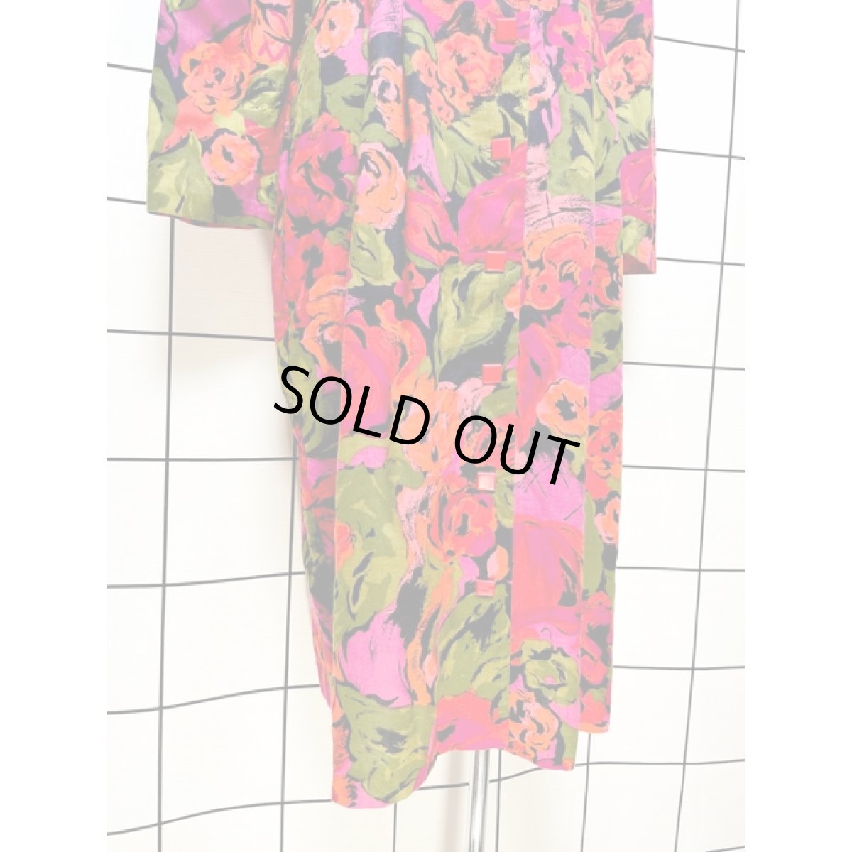 画像8: 花柄 前開き ウエストゴム レトロ アメリカ古着 ヴィンテージワンピース (8)