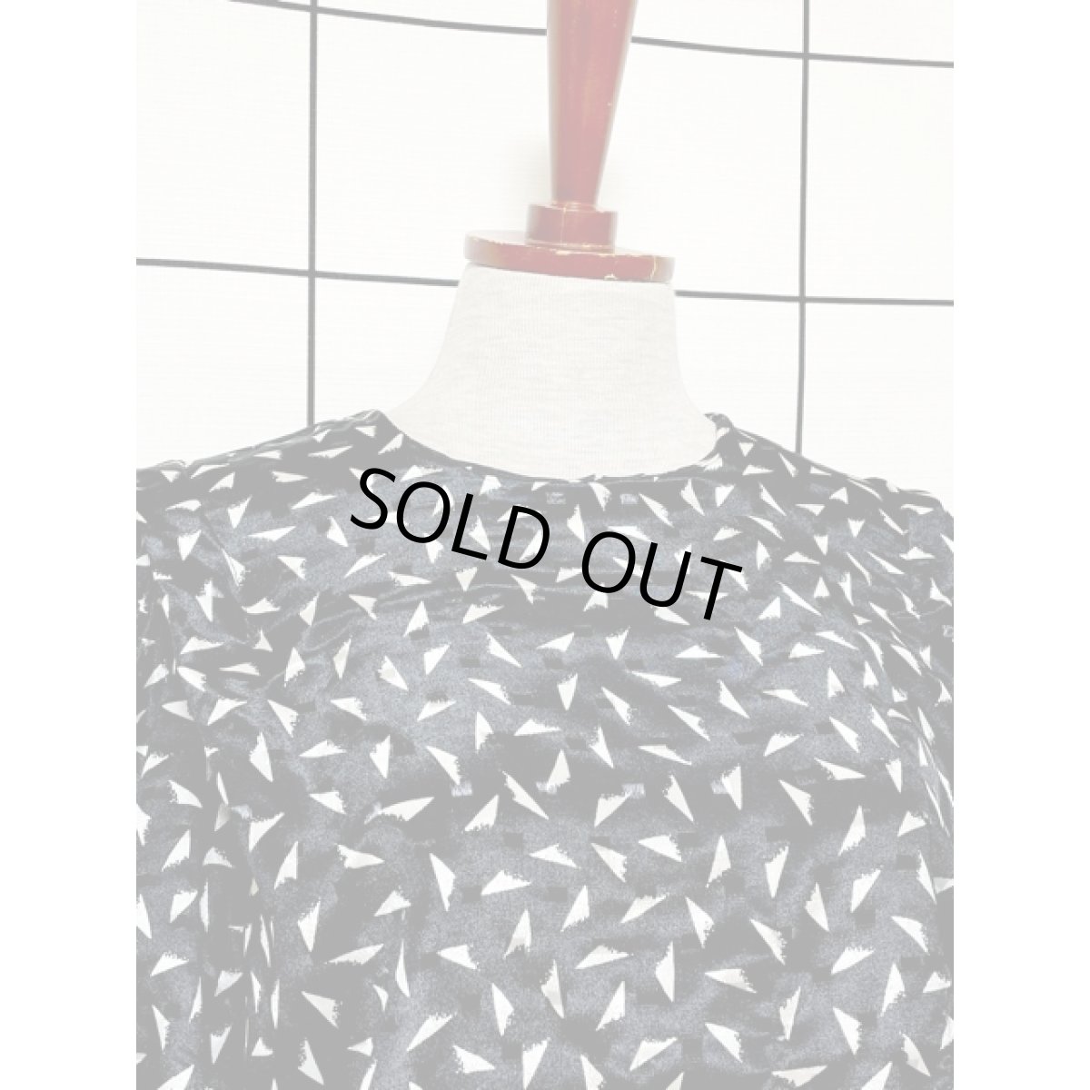 画像6: アート調 モノクロ ウエストゴム 長袖 レトロ アメリカ古着 ヴィンテージワンピース (6)