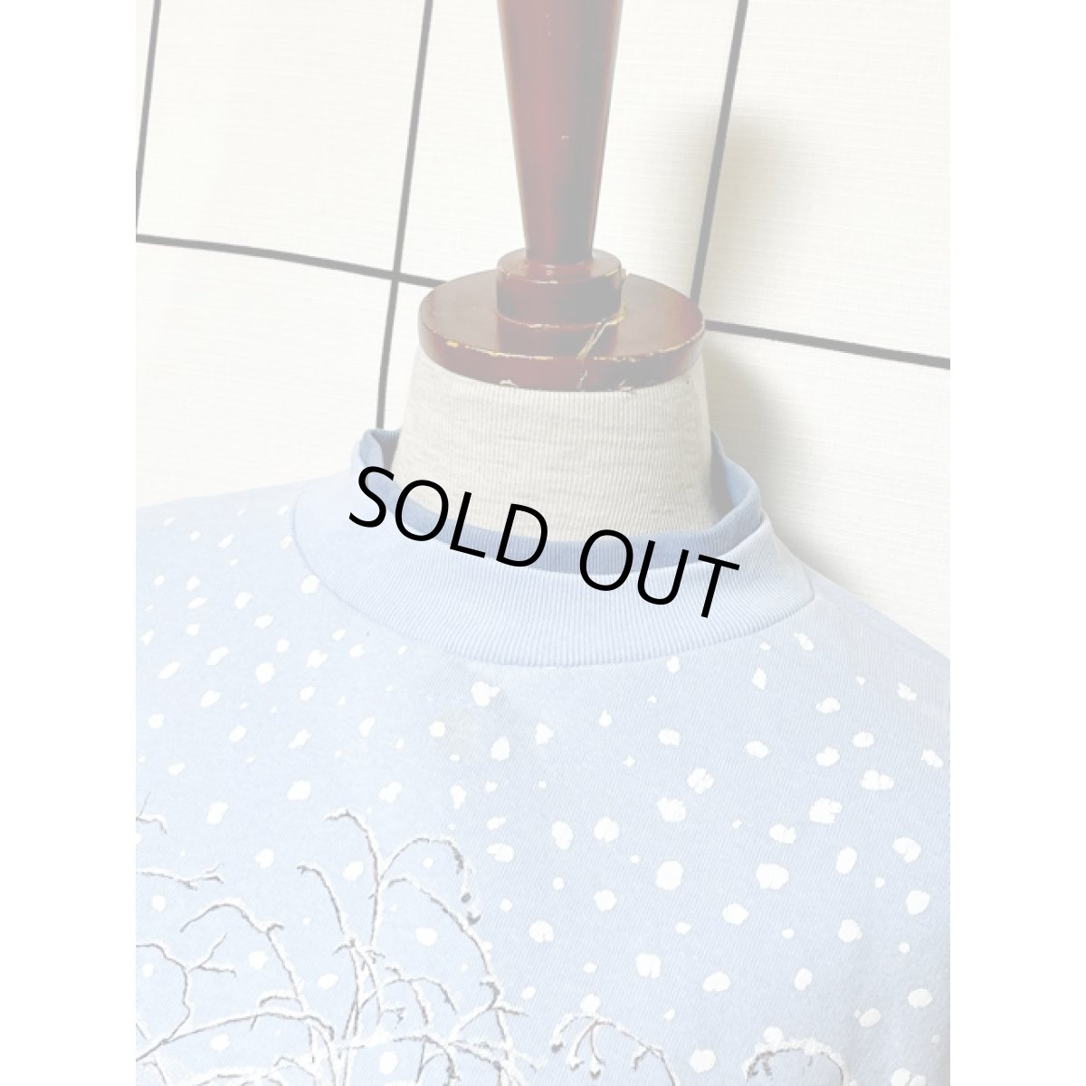 画像4: うさぎ ラビット 雪景色 ライトブルー レトロ アメリカ古着 ヴィンテージスウェット  (4)