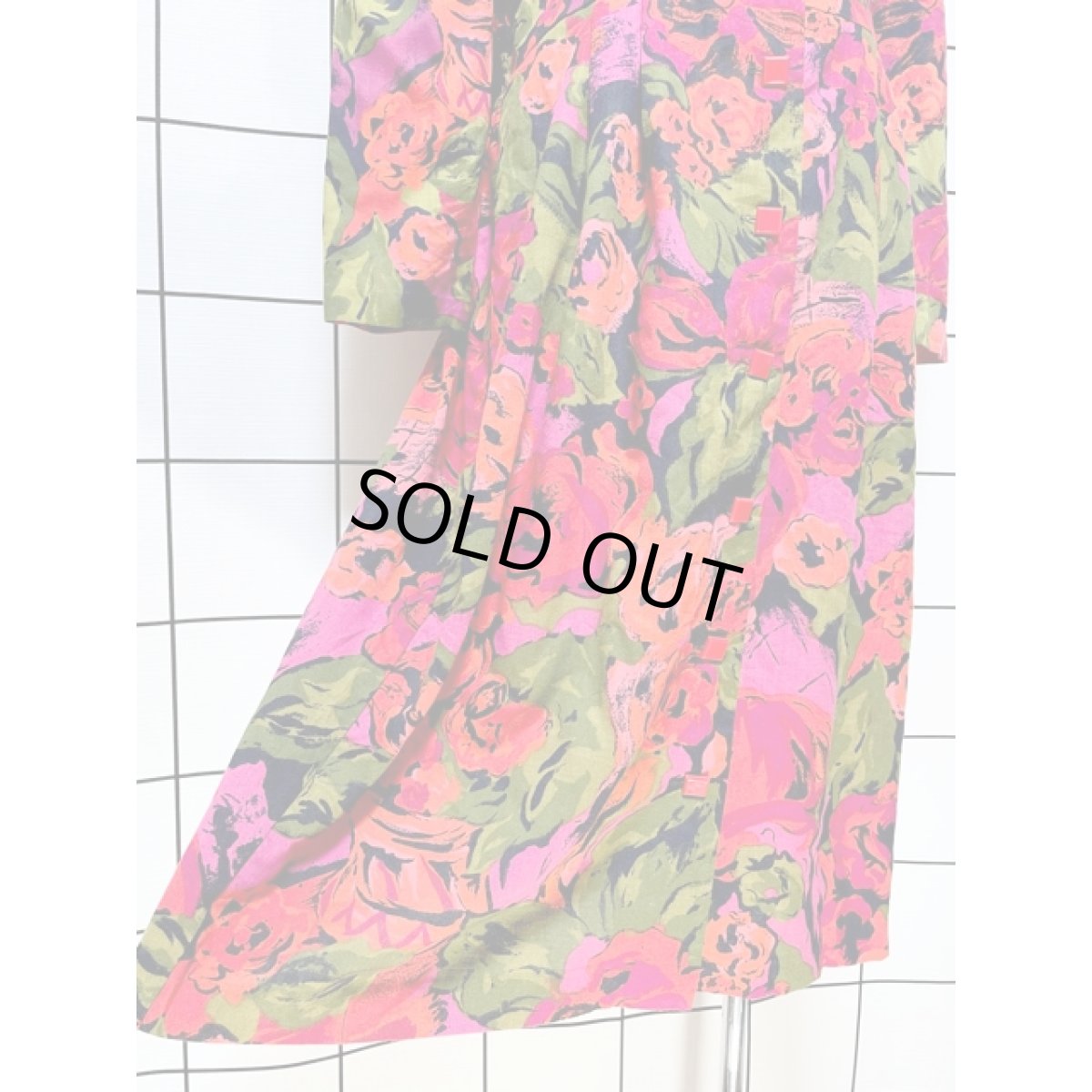 画像9: 花柄 前開き ウエストゴム レトロ アメリカ古着 ヴィンテージワンピース (9)