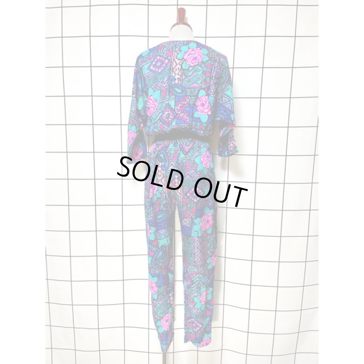 画像2: 花柄 幾何学模様 ドルマンスリーブ ウエストゴム アメリカ古着  レトロ ヴィンテージオールインワン (2)