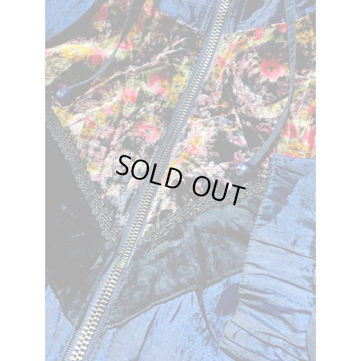 画像10: 花柄ベルベット切り替え ネイビー ジップアップ アメリカ古着 ジャンパー ブルゾン ヴィンテージナイロンジャケット (10)