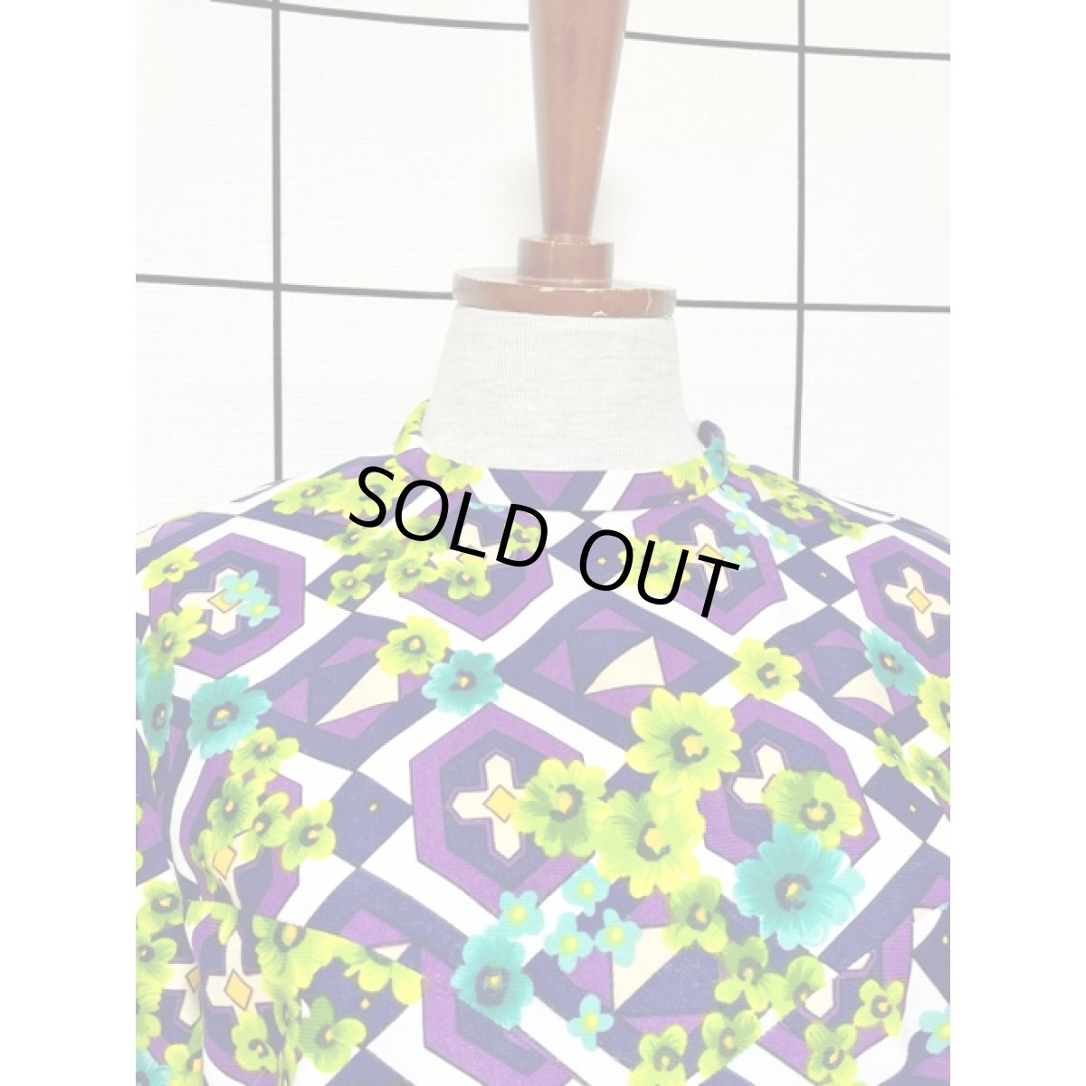 画像5: 70年代 サイケデリック 花柄 幾何学模様 長袖 パーティー 衣装 クラシカル レトロ アメリカ古着 ヴィンテージロングドレス (5)