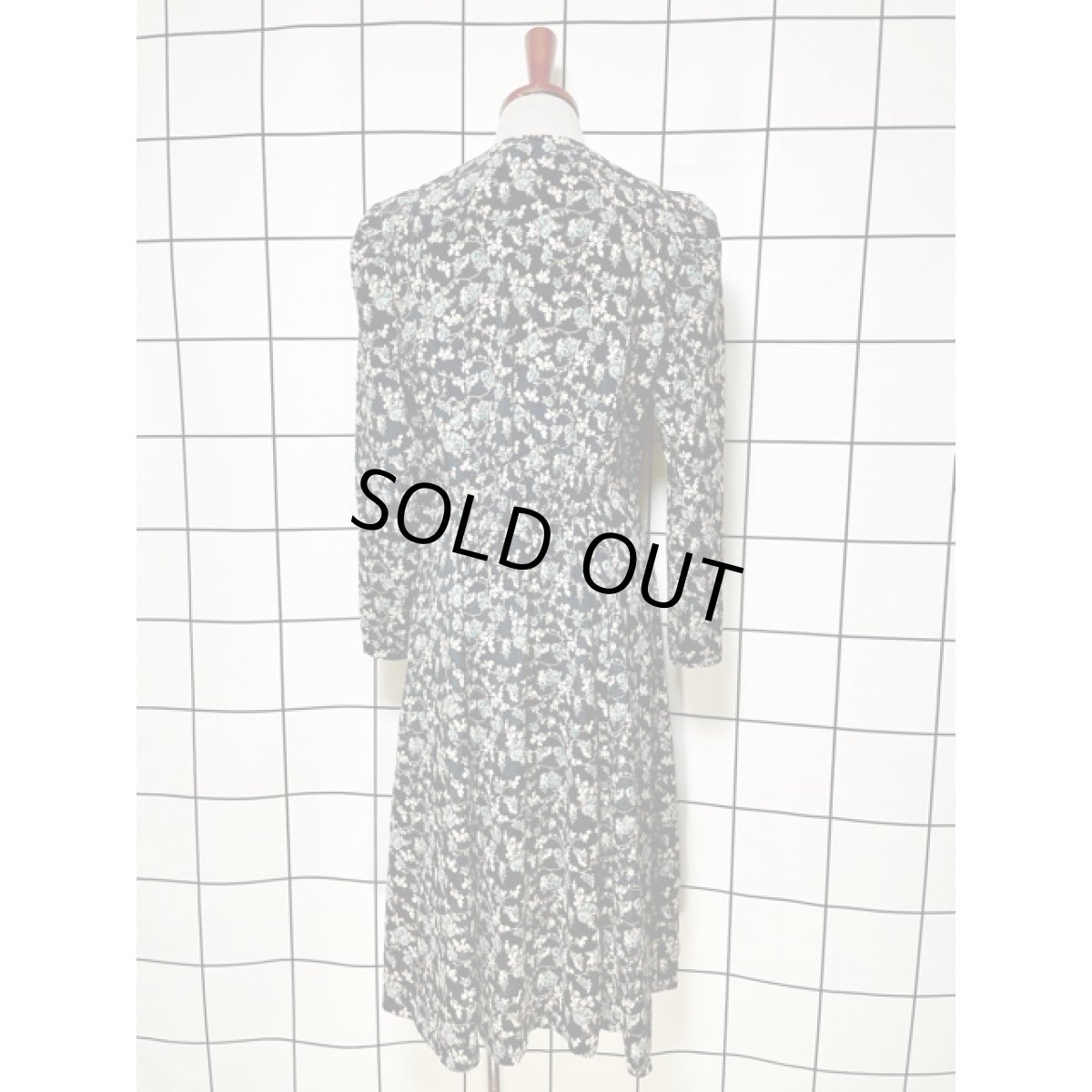 画像2: 花柄 レース襟 前開き レトロ アメリカ古着 ヴィンテージワンピース (2)