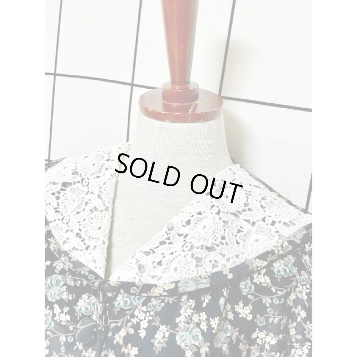 画像4: 花柄 レース襟 前開き レトロ アメリカ古着 ヴィンテージワンピース (4)