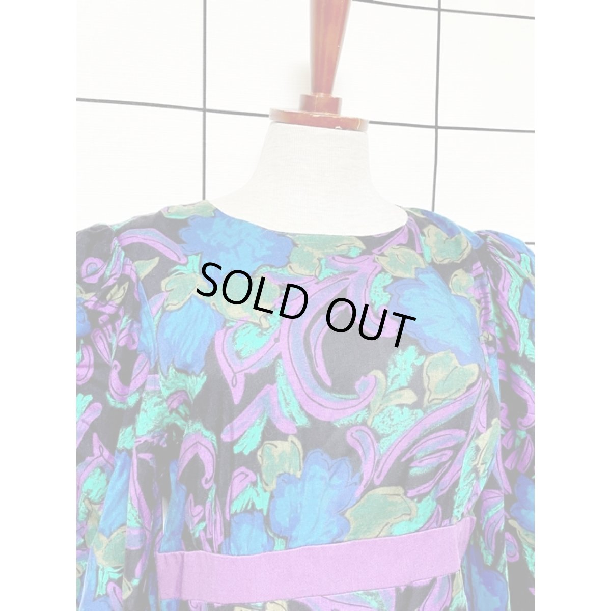 画像6: アート柄 サイケ ボーダーライン パフスリーブ レトロ アメリカ古着 ヴィンテージワンピース (6)