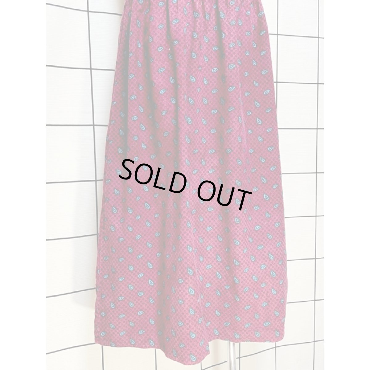 画像9: ペイズリーモチーフ コーデュロイ レトロ アメリカ古着 ノースリーブ ヴィンテージワンピース  (9)