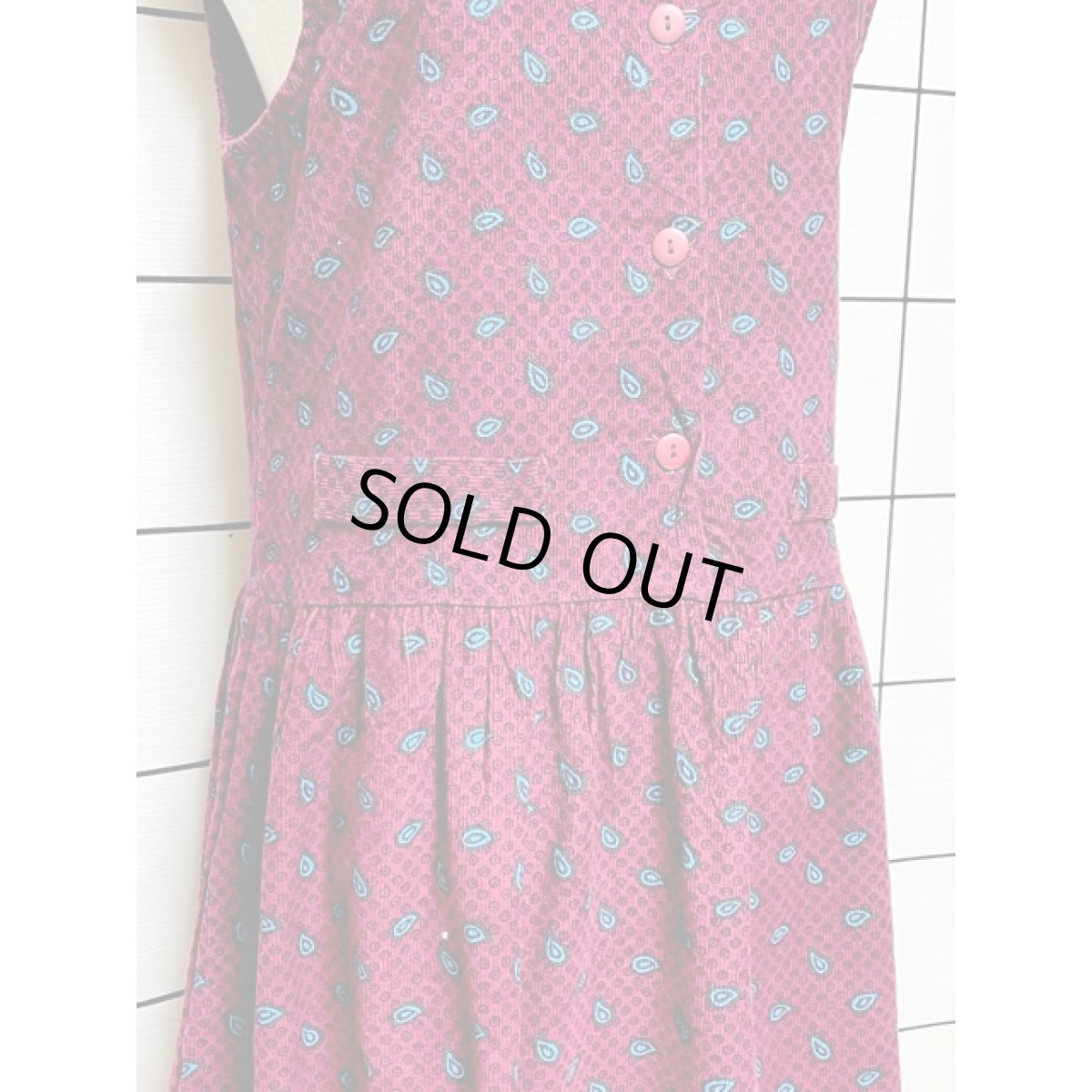 画像8: ペイズリーモチーフ コーデュロイ レトロ アメリカ古着 ノースリーブ ヴィンテージワンピース  (8)