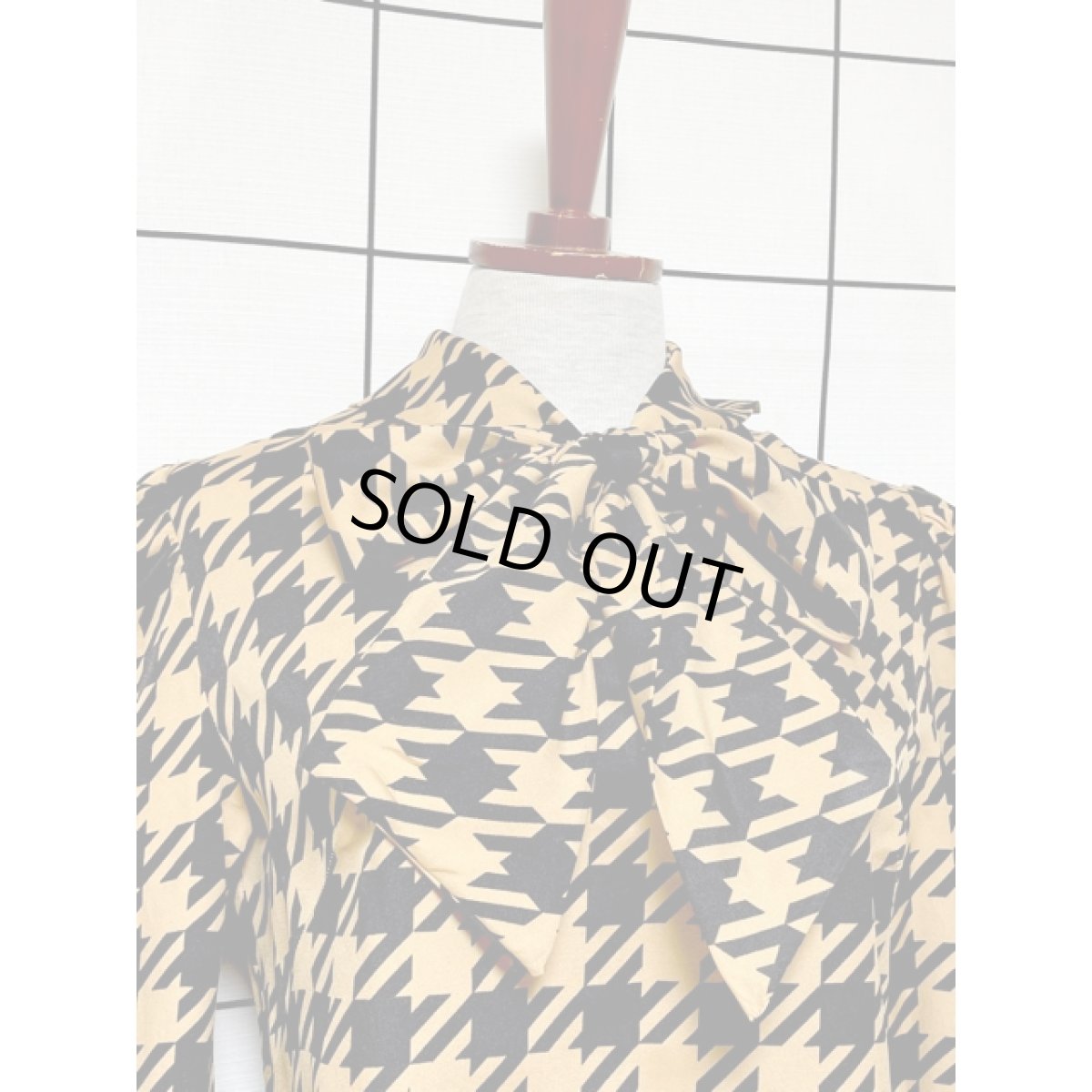 画像6: リボンタイ付 千鳥格子模様 レトロ アメリカ古着 シャツ ヴィンテージブラウス (6)