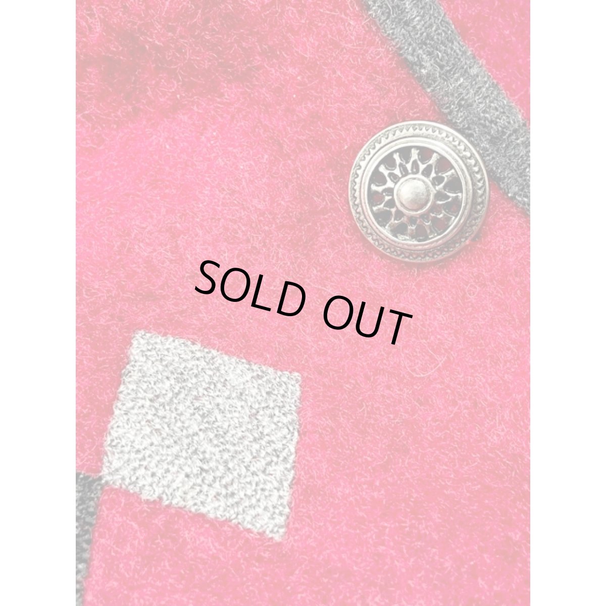 画像11: Italy製 刺繍装飾 ダイヤ模様 レッド グレーレトロ ヨーロッパ古着 ヴィンテージベスト (11)