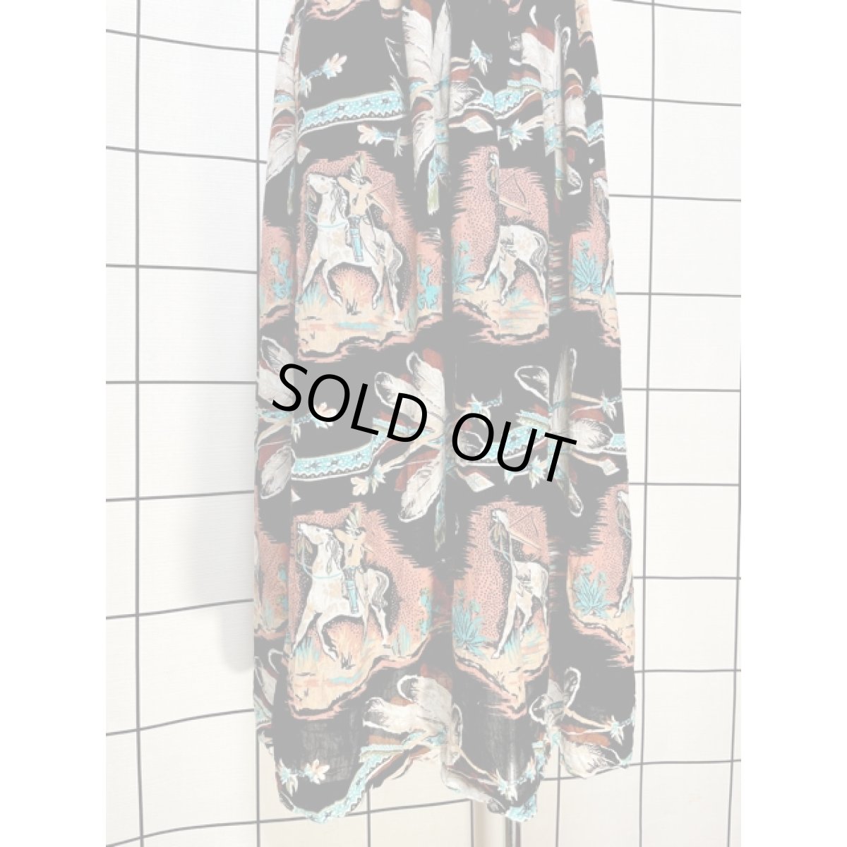 画像3: 馬柄 羽 ネイティブ柄 UNIONMADE ウエストゴム レトロ アメリカ古着 ヴィンテージロングスカート (3)